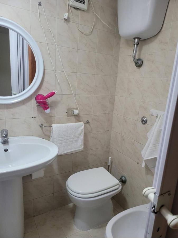 Апартаменти La Casa E Pulcinella Неаполь Екстер'єр фото
